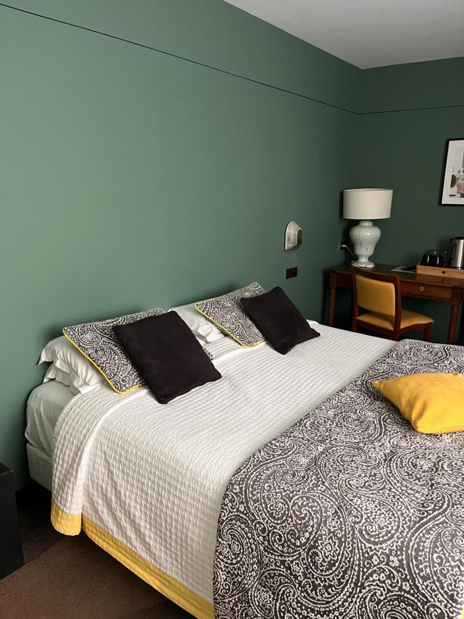 Le Temeraire Hotel Charolles Luaran gambar